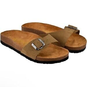 Moosfield Leather slip on sandal Sz 38/ US 7.5